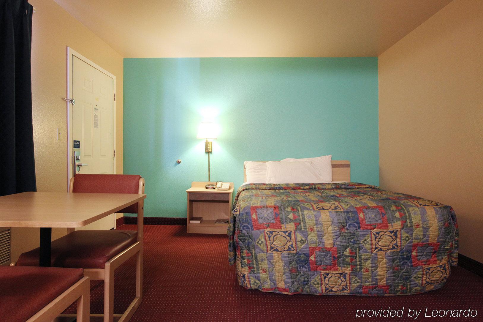 Quality Inn Шоу-Лоу Номер фото