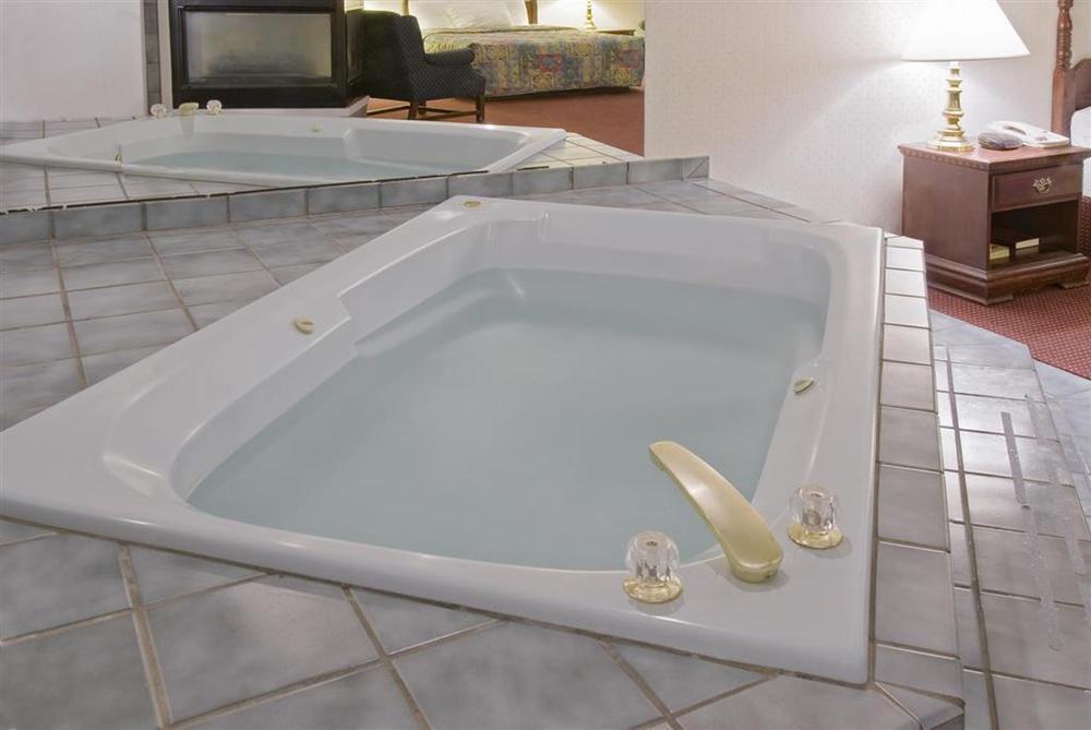 Quality Inn Шоу-Лоу Удобства фото
